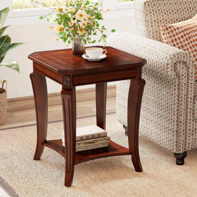 Traditional Wood End Table And Curved Legs