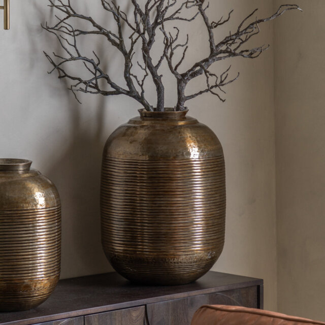 Brantson Aluminum Table Vase