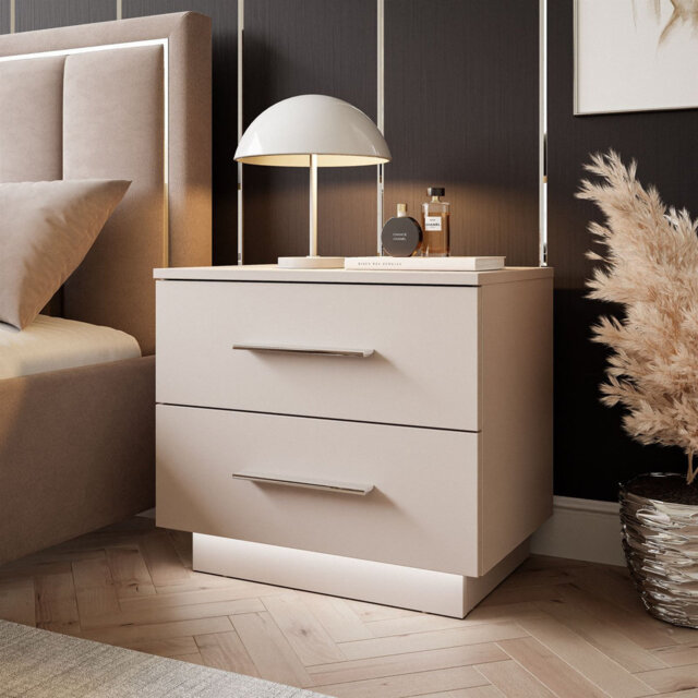Catrien Bedside Table