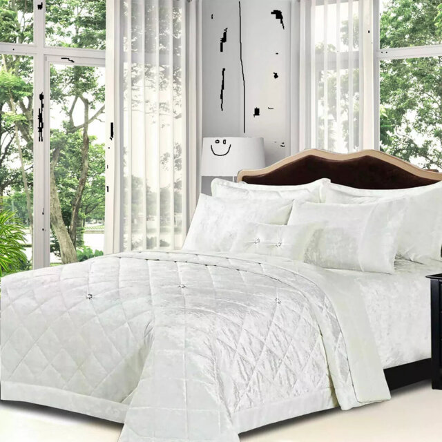 Polyester Bedspread with Pillow Shams Included