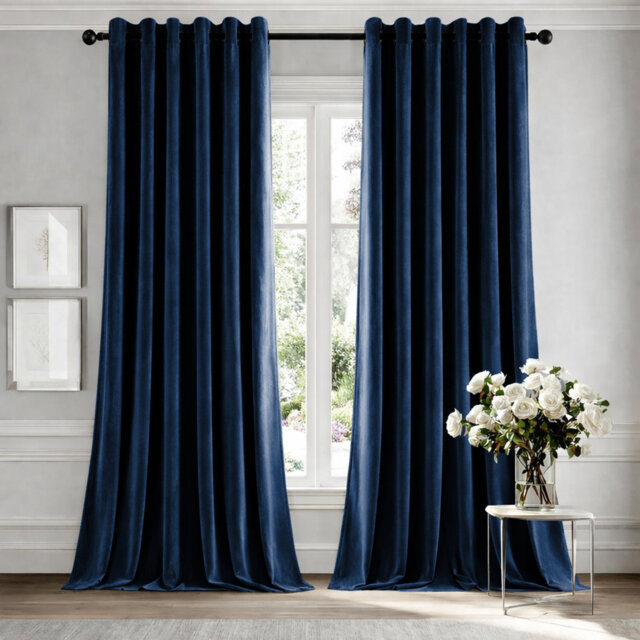 Heavy Crushed Ready Made Velvet Eyelet Curtains (Set Of 2)