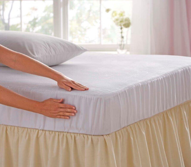 Waterproof Fitted Mattress Protector Case Pack