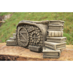 Faulkwoods Stone Garden Statue