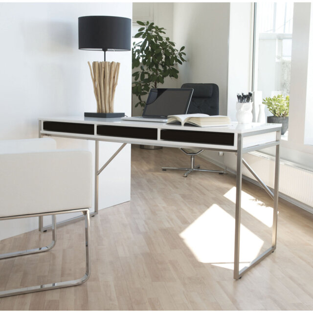 Mistral Standing Desk W:137cm X D: 60cm with metal legs incl. 3 trays