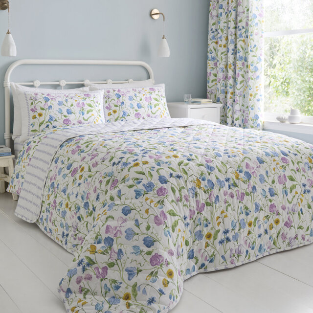 D & D Sweetpea Floral Bedspread Lilac