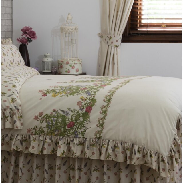 Bella Mae Ivory/Green 150 TC Duvet Cover