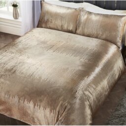 Tallulah Polyester Solid Colour Duvet Cover with Pillowcases Included