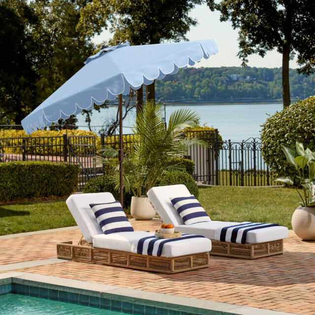 Outdoor Venice Single Scallop Crank Outdoor Push Button Tilt Umbrella