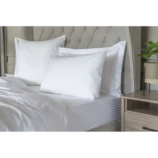 Plain Dye 540 TC Hotel Suite Egyptian-Quality Cotton Housewife Pillowcase