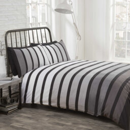 Striped Duvet Cover with Pillowcases Included