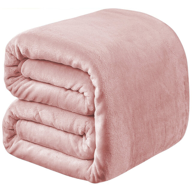 Soft & Cozy Faux Fur Reversible Fleece Throw Blanket