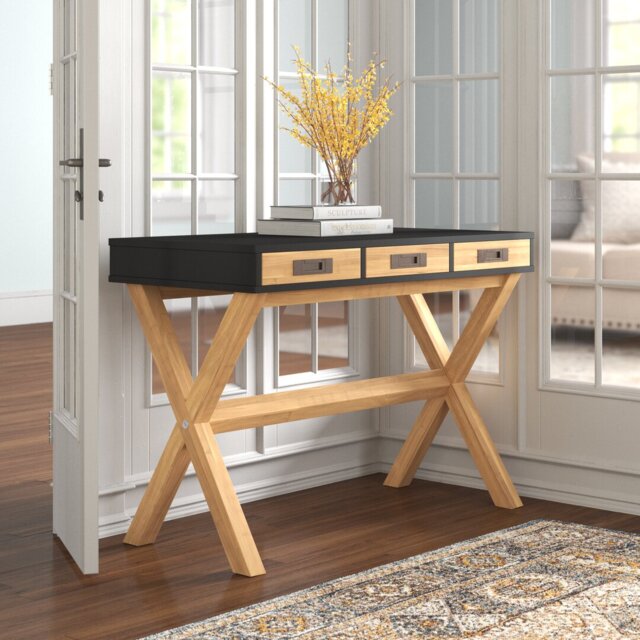 Iceland Desk