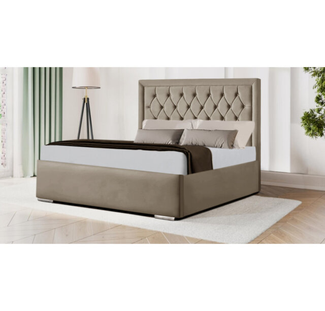 Barbla Upholstered Bed