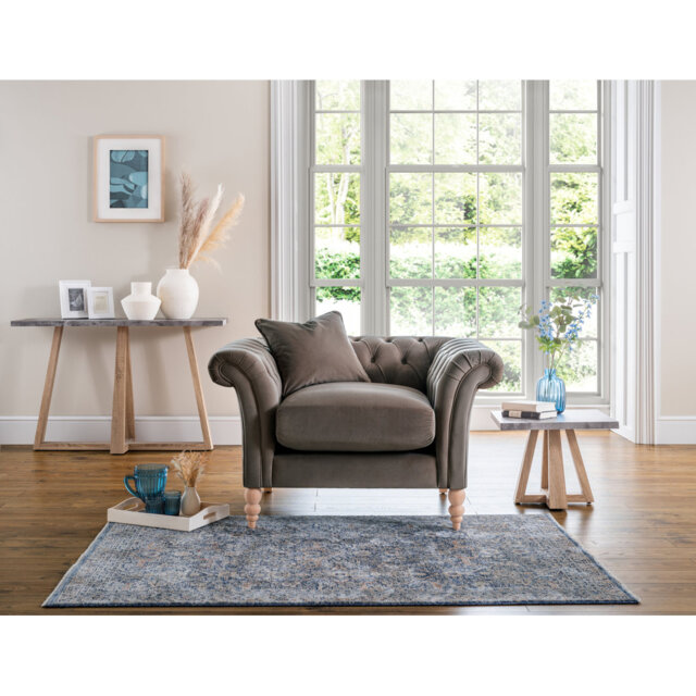 Earl Luxury Velvet Upholstered Chesterfield Style Armchair