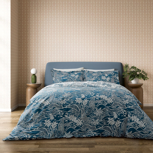 Falling Foss Cotton Abstract Duvet Cover Set with Pillowcases Included