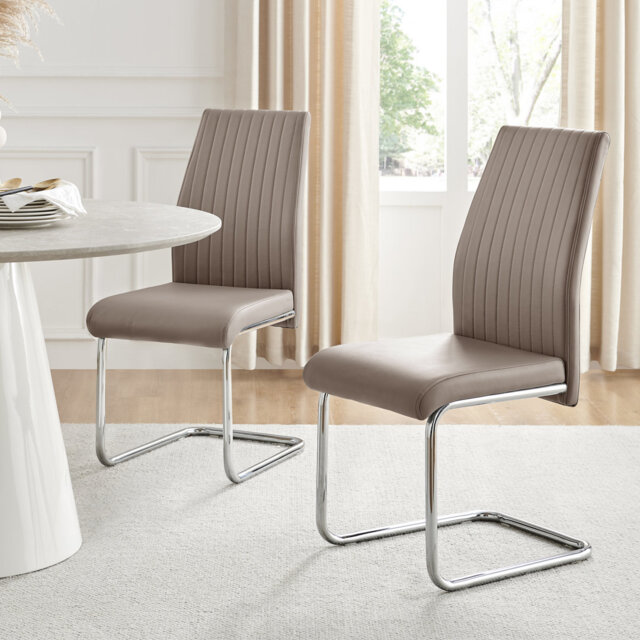 Scottsmoor Modern High Gloss & Glass Dining Table with 4 Luxury Faux Leather Chairs
