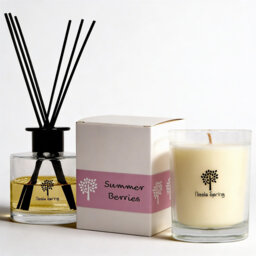 Nicola Spring Summer Berries Candle & Diffuser Set - 160g Jar & 200ml Diffuser