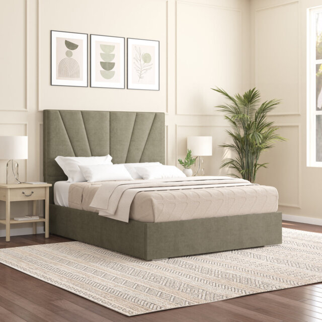 Alahnna Upholstered Bed Frame