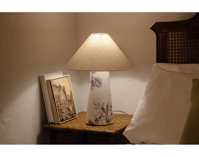 Oak Noir Large Fabric Table Lamp - Oversized Dark Leaf Print for Contemporary Home DÃ©cor