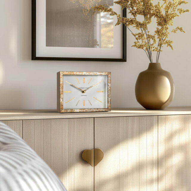 Analogue Wood Quartz Movement / Crystal Tabletop Clock