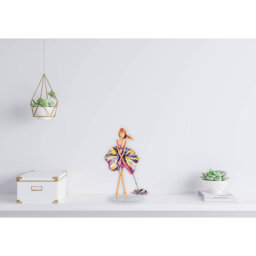 Alyxs Handmade Figurine / Sculpture Decorative Object
