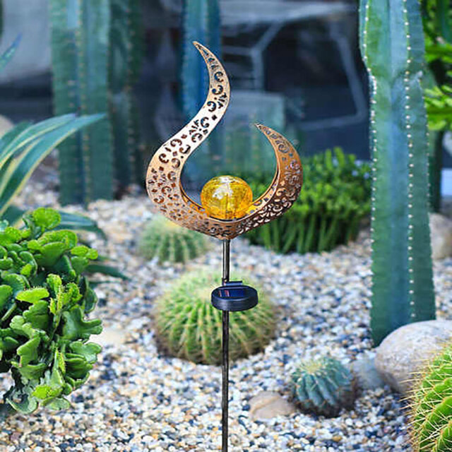 Allizon Bronze Solar Powered Integrated LED Metal Pathway Lights