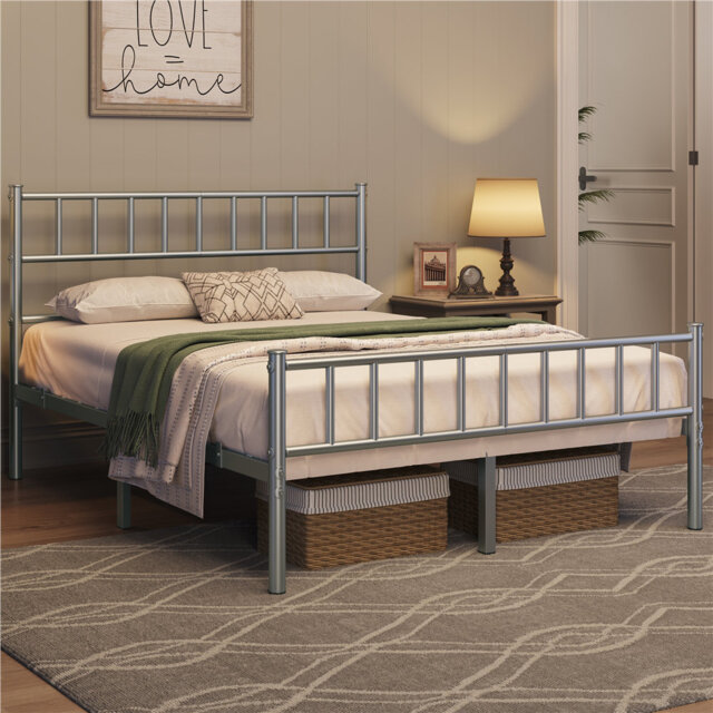 Minimalist Metal Bed Frame with Slatted Headboard