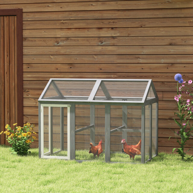 Chicken Coop with Roosting Bar For Up To 3 Chickens