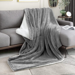 Formaran Sherpa Fleece Fur Thick Reversible Blanket Throw