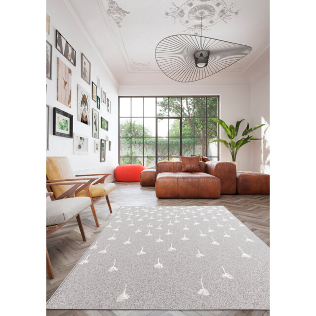 Laboy Floral Indoor / Outdoor Area Rug