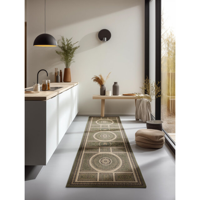 Guzara Oriental rug for the living room or bedroom