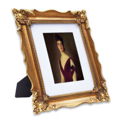 Tyaskin Picture Frame with Mat