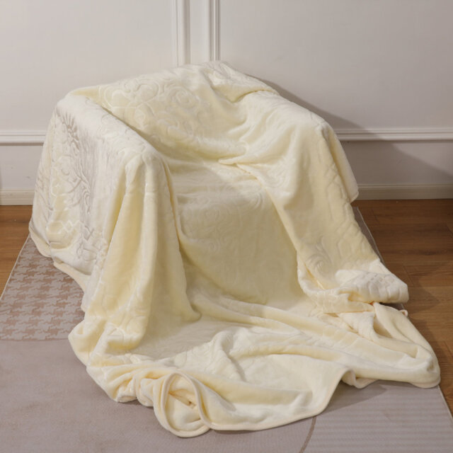 Embossed Throw Soft Warm 300 GSM Polyester Blankets Bed Sofa Large 200 x 240 cm