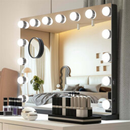 Demetrias Metal Rectangle Mirror
