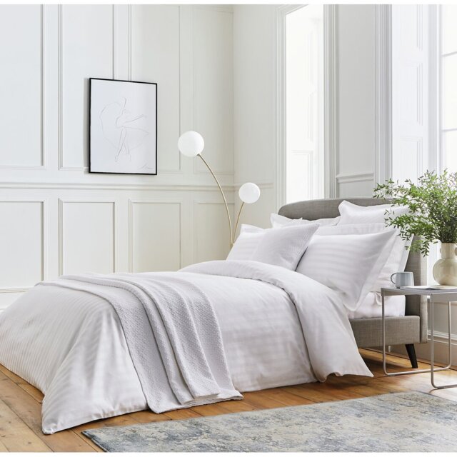 Adan 1000 TC Duvet Cover