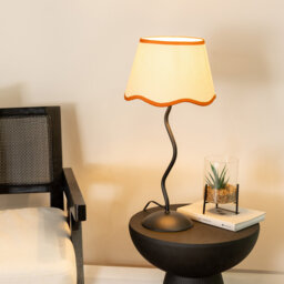 Dakiyah Metal Table Lamp