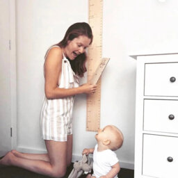 60cm-210cm Wooden Height Chart Growth Ruler Wall Mounted Kids Measurement Tool