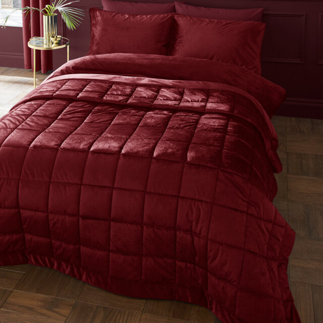 Kingsley Matt Velvet Quilted Bedspread