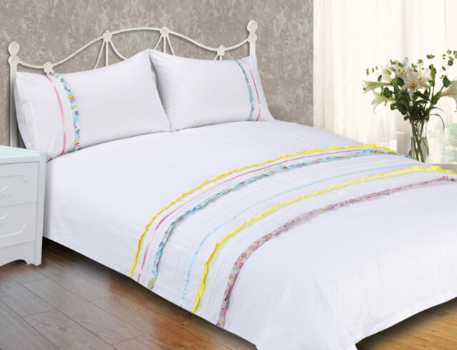 Floral Rouched Ruffles Pleated Duvet Cover & Pillowcase Set