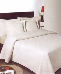 Ariana Bedspread