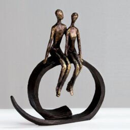 Malvina Close Figurine