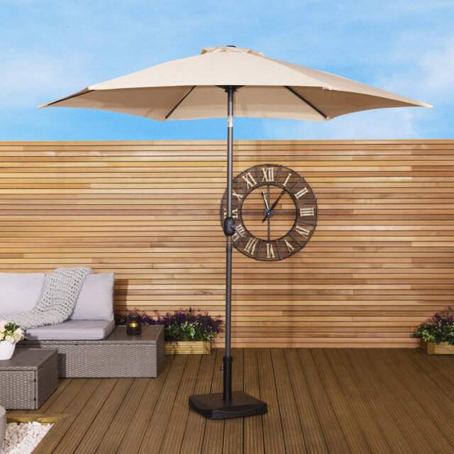 Aaden 2.7m Traditional Parasol