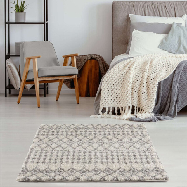 Moroccan Shaggy Collection Rugs Tangier Design in Ivory/Grey