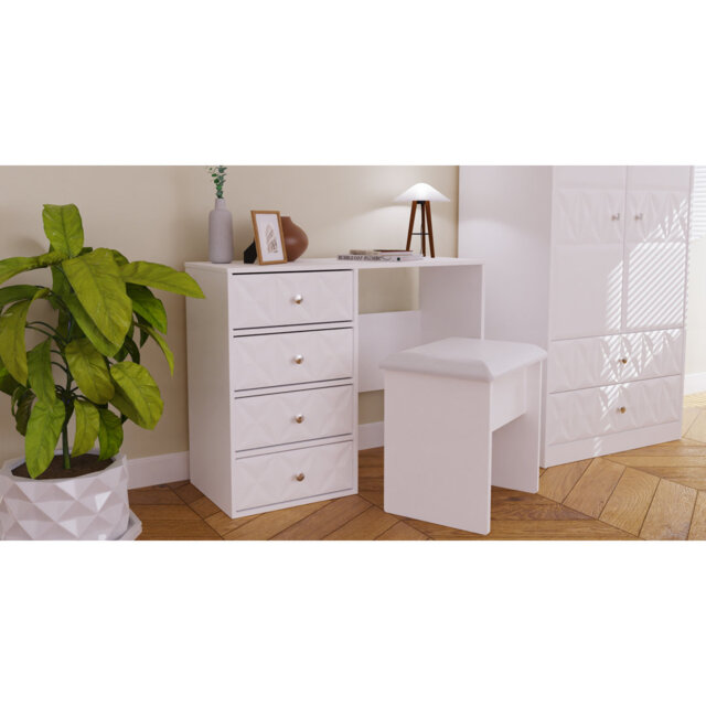 Fully Assembled Hermbusche 3 - Drawer Chest of Drawers