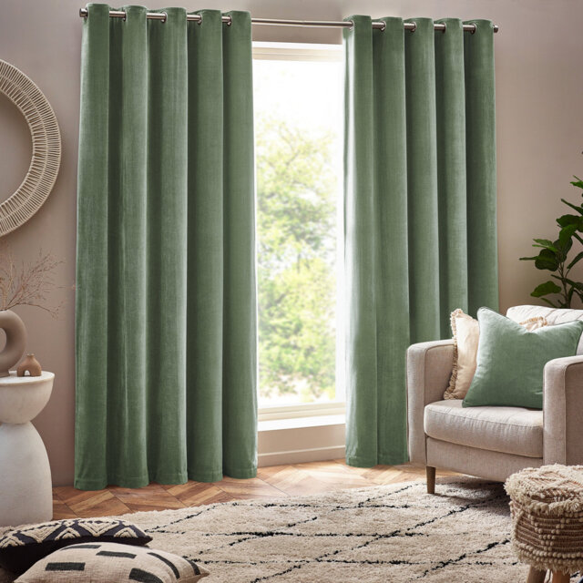 Heavy Chenille Room Darkening Eyelet Curtains