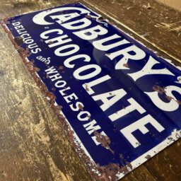 Cadburys Chocolate Metal Wall DÃ©cor