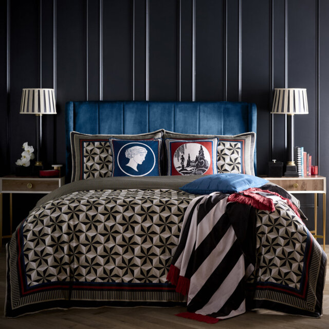 Laurence Llewelyn-Bowen Arcadia Cushion Red