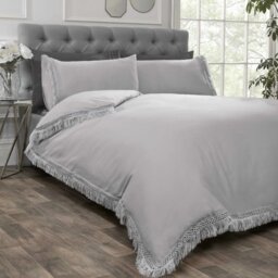 Huerta Solid Colour Duvet Cover Set with Pillowcases Included