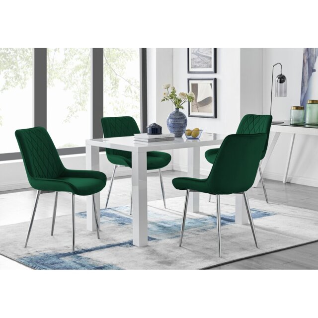 Scottsmoor Dining Set with 4 Chairs