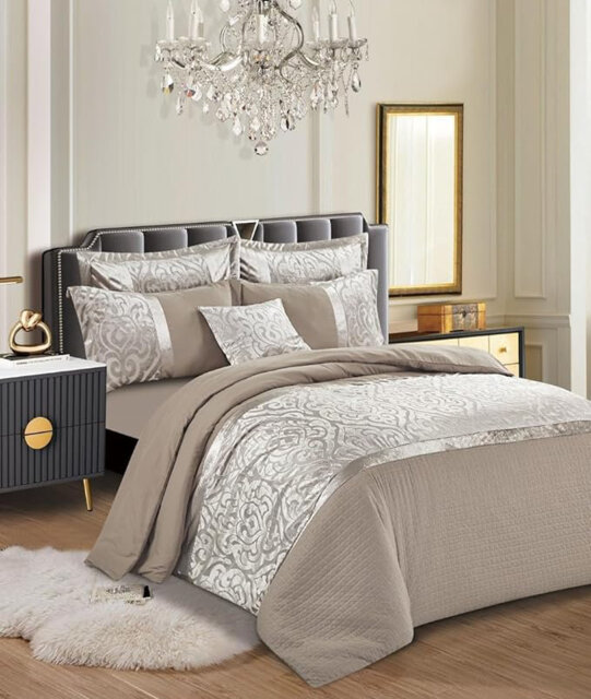 Anderea Velvet 3 Piece Duvet Cover Set